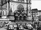 Porte d'entrée de l'église en 1939.