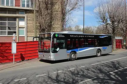 Un véhicule en 2015 à Antony.