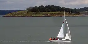 Côte sud de Creïzic, vue depuis la pointe de Kerners, sur la presqu'île de Rhuys.