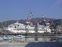 Le Carnival Splendor en construction