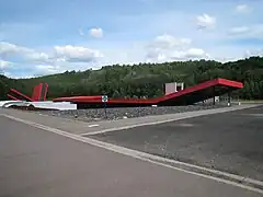 La structure moderne du musée.