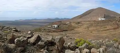 Vue panoramique sur la Montana El Cabo depuis le haut du village.