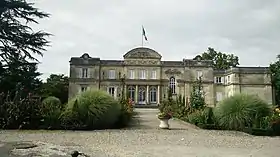 Château de Peixotto et son superbe parc, mairie actuelle