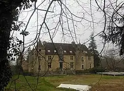 Château de Domblans (XVIe&nbsp;siècle), côté jardin.