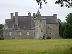Le château de Kermerien.