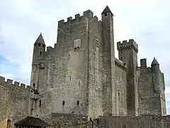 Donjon du XIIe&nbsp;siècle.