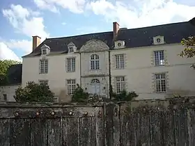 Le château de la Cour.