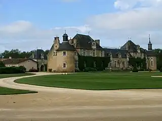 Château dit Logis des Piliers, Fontaine-le-Comte