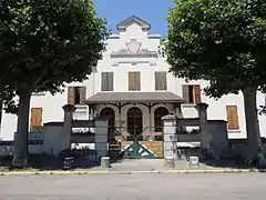 Entrée du "Théâtre Navarre".