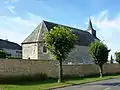 L'église, autre vue.