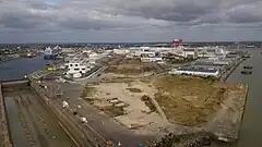 Chantiers de l'Atlantique - Vue depuis la forme Joubert