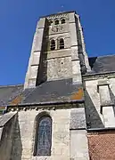 Le donjon carré central date du IXe&nbsp;siècle.