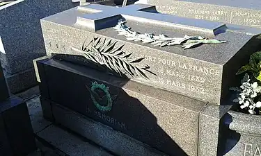 Tombe de Gilbert Thomain.