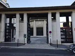 Entrée du cimetière.