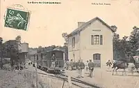 La gare de Cléguérec au début du XXe&nbsp;siècle (carte postale Le Cunf).