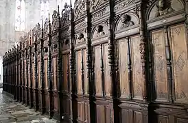 Cathédrale Notre-Dame de Saint-Bertrand-de-Comminges. Chancel en boiserie travaillée
