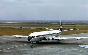 Le De Havilland Comet, mis en service en 1952.