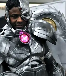 Cosplay de Cyborg à la San Diego Comic-Con de 2013.