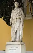Konstantínos Záppas&nbsp;(en), statue à l'entrée du Zappéion