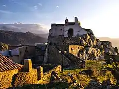 Notre-Dame-des-Sept-Douleurs, ex-fortin du comte Mannone.