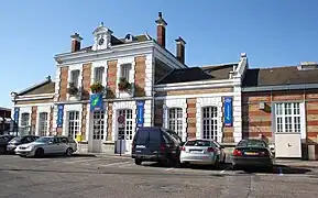 En août 2012 vue vers le Sud de la place Pierre-Semart.