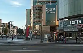 Panneau signalant la station souterraine.