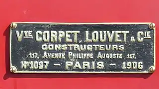Plaque de constructeur de la locomotive type 130T no&nbsp;1097 du constructeur. no&nbsp;1 des Chemins de fer départementaux de l'Aisne, préservée au CFBS.