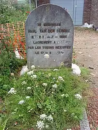 Monument à la mémoire de Paul Van Den Berghe, la première victime du 17 août 1944.