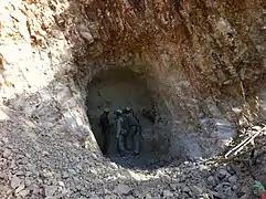 Creusement d'un tunnel.