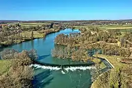 Le barrage du moulin sur l'Ognon.