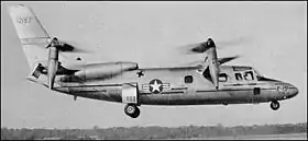 Le X-19 en vol stationnaire.