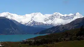 Le glacier Stoppani vu de la baie Yendegaia