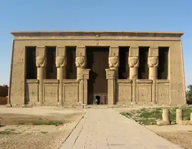 Temple d'Hathor (Dendérah). Ptolémée XII