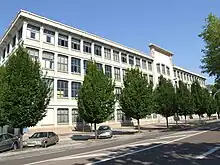 Façade de l'ancienne usine Terrot, devenue Peugeot en 1962, puis KSDSE en 2000.