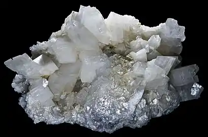 Dolomite et talc. Carrière de Trimouns, Luzenac, Ariège 10 × 6,2 cm