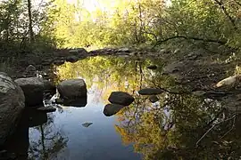 Canal déferrant du Cardinal, la décharge, arrière plage, propriété privée