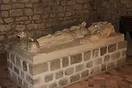 Gisant du XVe&nbsp;siècle.