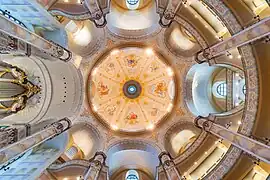 Intérieur, coupole.