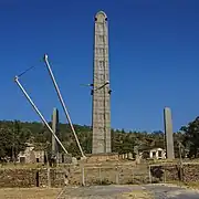 Stèle n°3 haubannée.