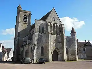 Église Saint-Adrien (XIIIe&nbsp;siècle).