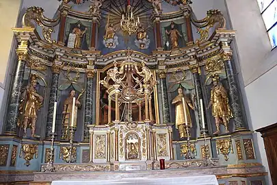 Le retable du maître-autel.