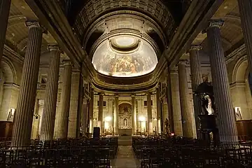 Nefs, chœur et abside.