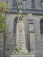 Le Poilu victorieux d'Elven