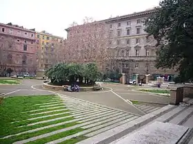 Image illustrative de l’article Piazza Dante (Rome)