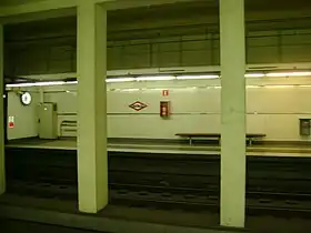 Image illustrative de l’article Les Tres Torres (métro de Barcelone)