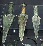 Poignards en bronze, période : vers 2200-1600 av. J.-C.