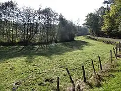 La vallée au sud-ouest du bourg de Laveyssière.