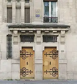Entrée de l'immeuble, no&nbsp;62.