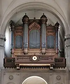 L'orgue de tribune.
