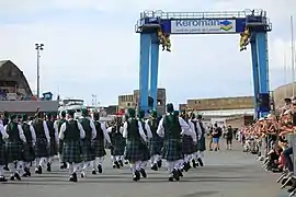 Arrivée de la grande parade au port de pêche de Keroman.